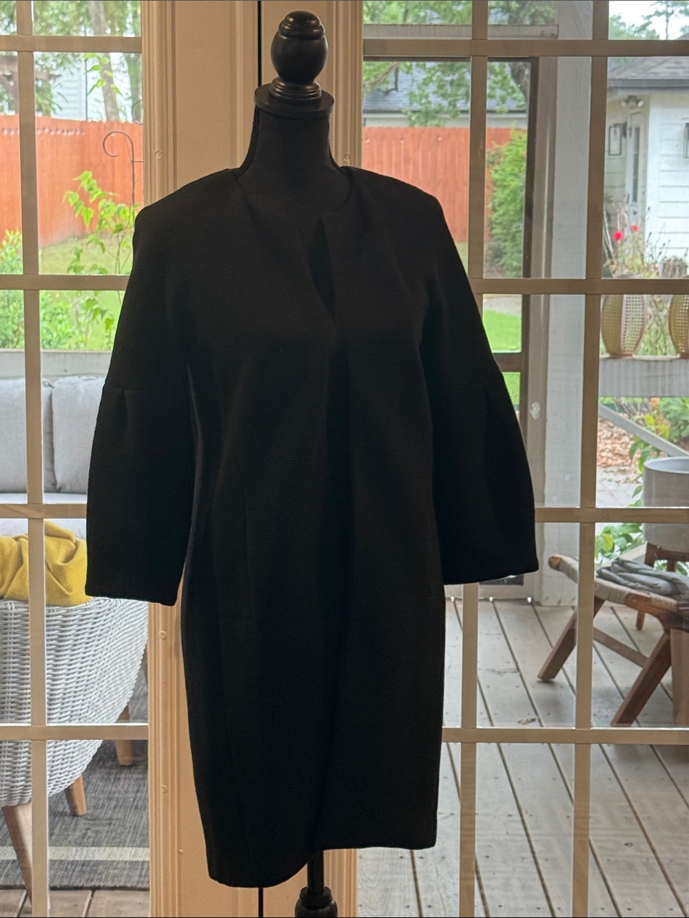 Ann Taylor Black Open-Front Textured Coat